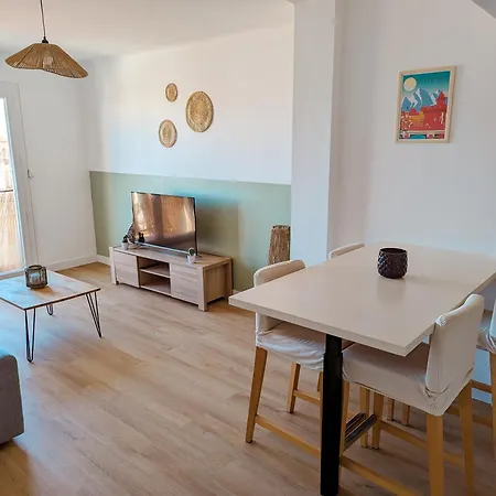 Апартаменты Le Panoramique - T2 46m² - Proche Centre-ville Et Gare *